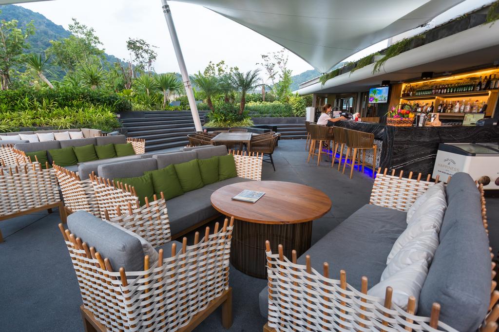 Горящие туры в отель Journey Hub Hotel Phuket Патонг