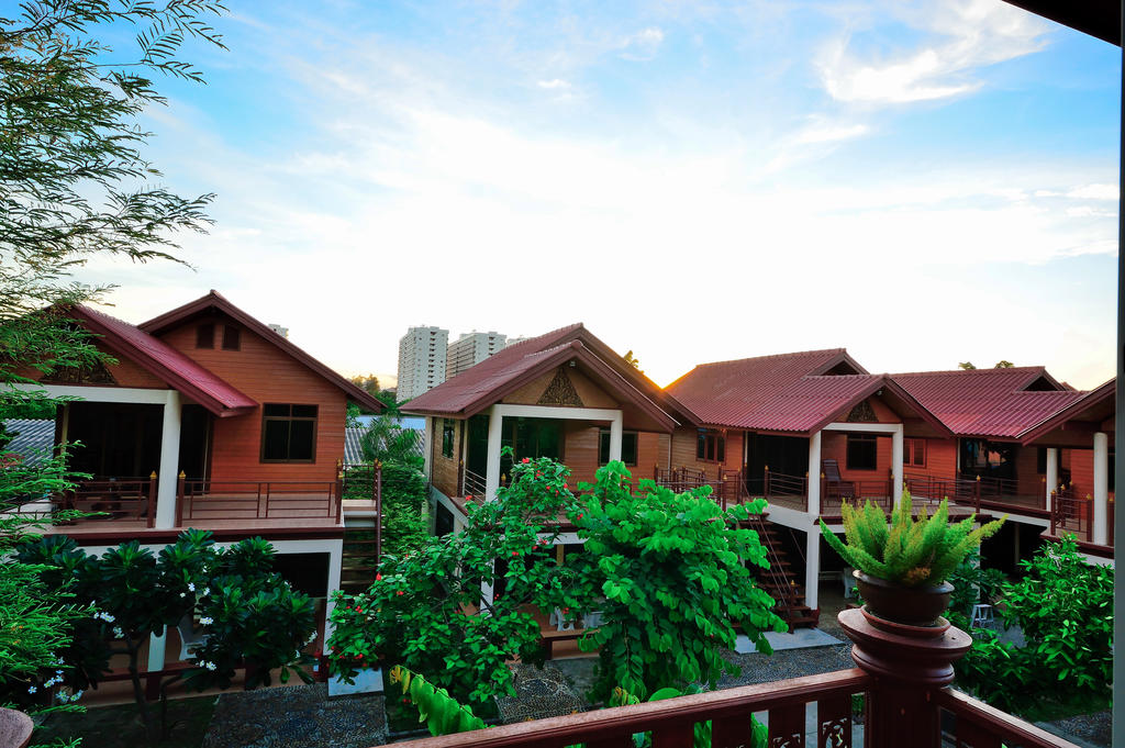 Avila Resort Pattaya, Plaża w Pattayi, zdjęcia z wakacje
