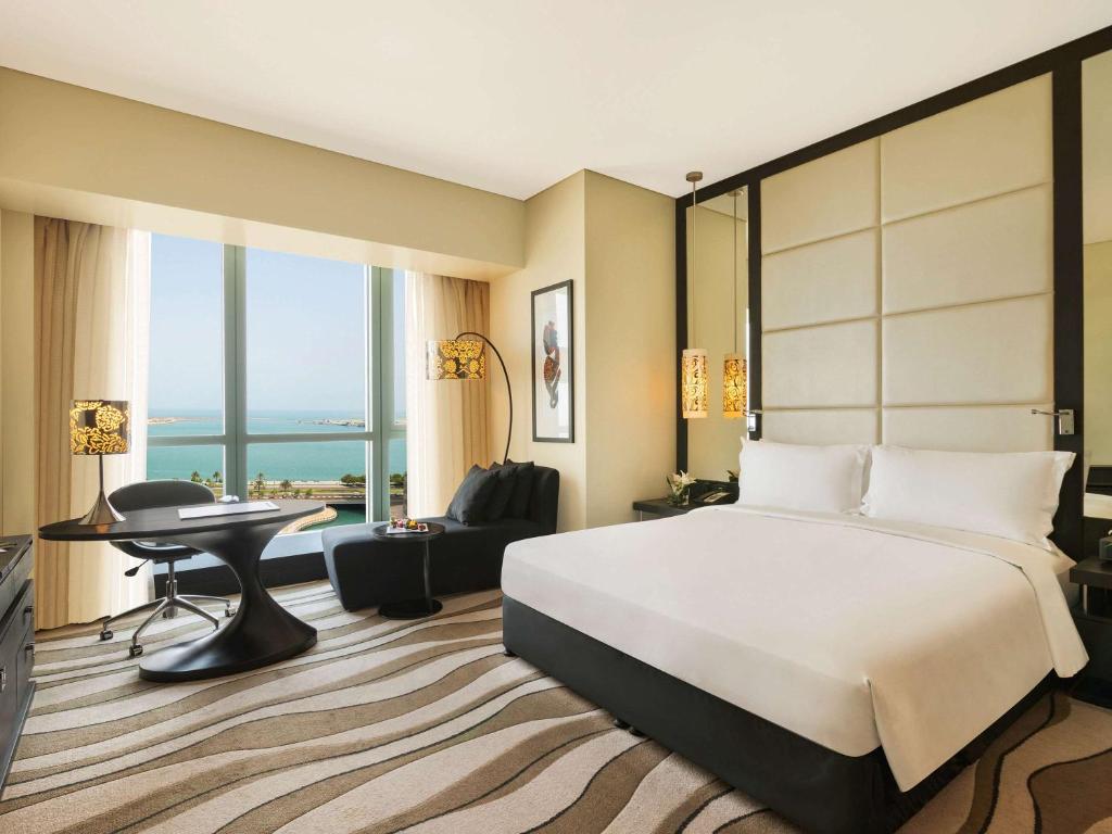 Hotel rest Sofitel Abu Dhabi Corniche