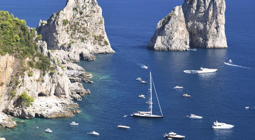 Туры в отель La Floridiana Capri Капри (остров) Италия