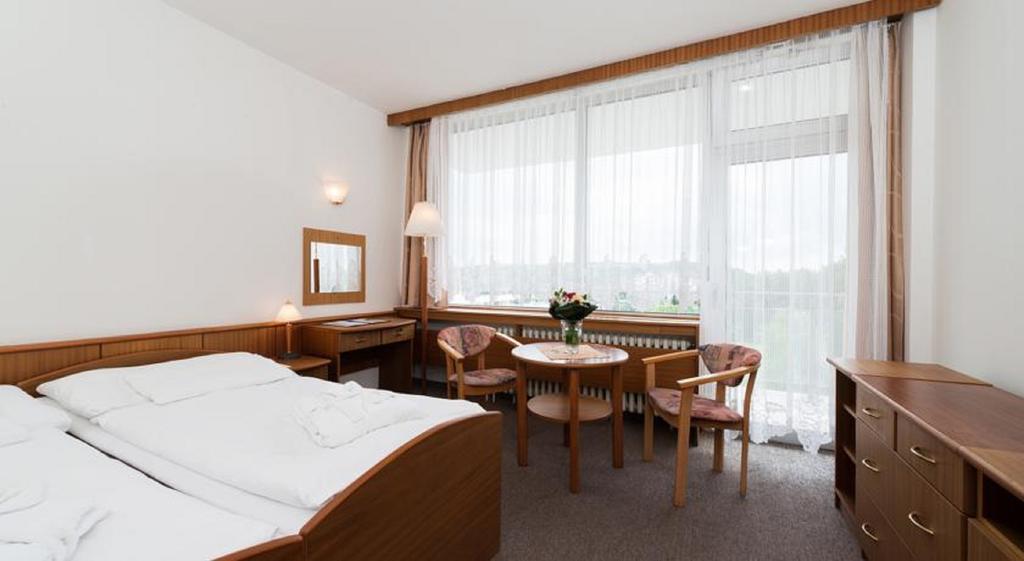 Oferty hotelowe last minute Splendid Ensana Health Spa Hotel (ex. Balnea Splendid) Pieszczany Słowacja