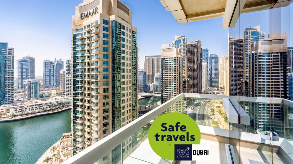 Hotel guest reviews Barcelo Residences Dubai Marina