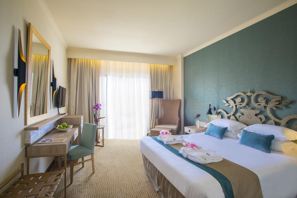 Cyprus Grand Resort Hotel