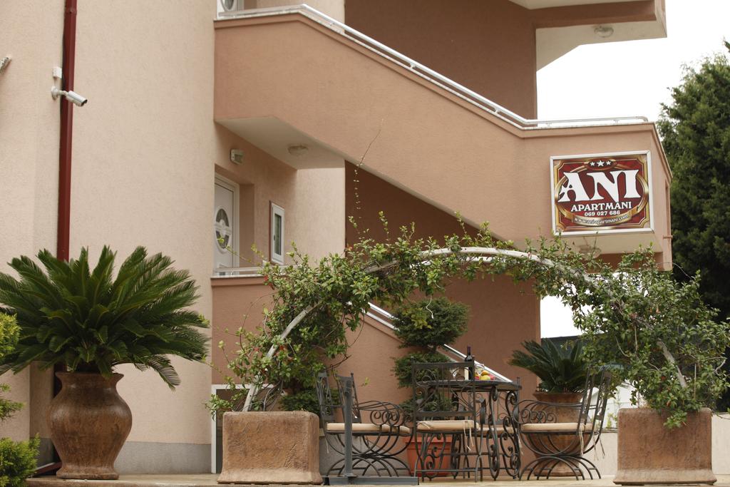 Цены в отеле Villa Ani-Apartmani