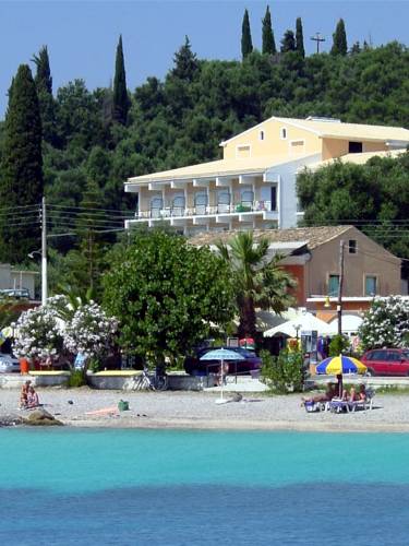 Ipsos Beach, Греція