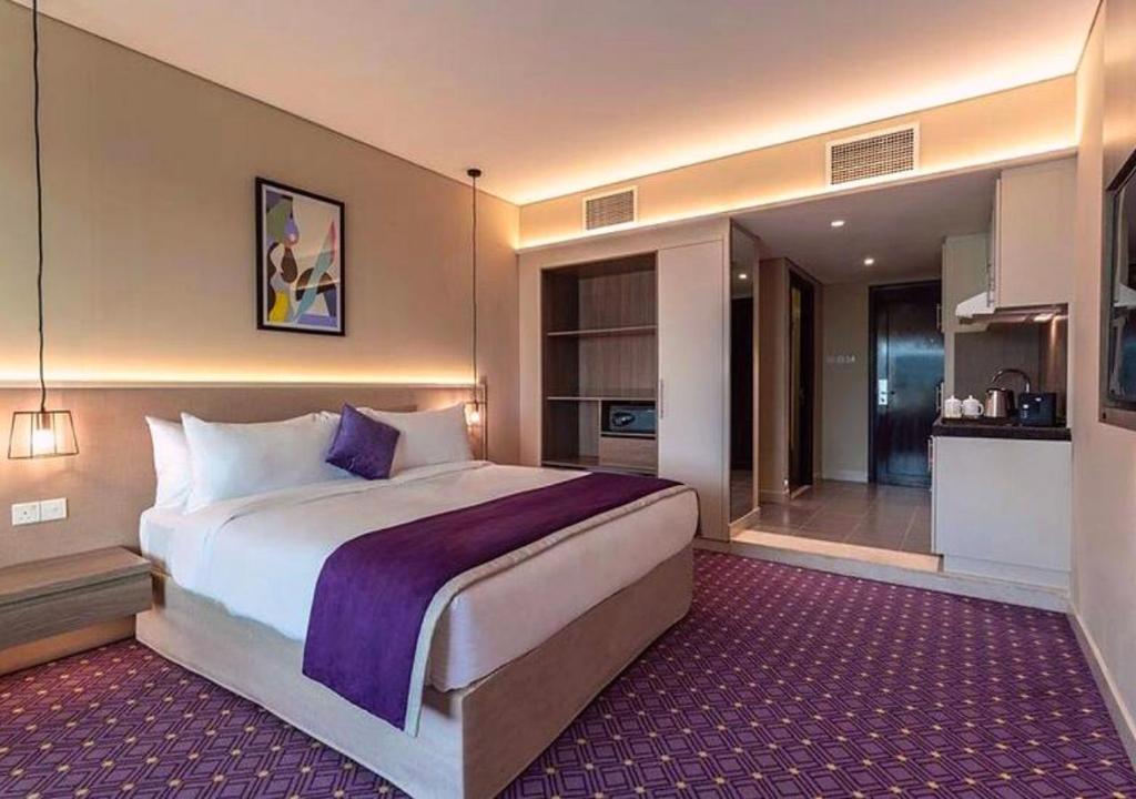 Отдых в отеле Leva Hotel and Suites, Mazaya Centre Дубай (город) ОАЭ