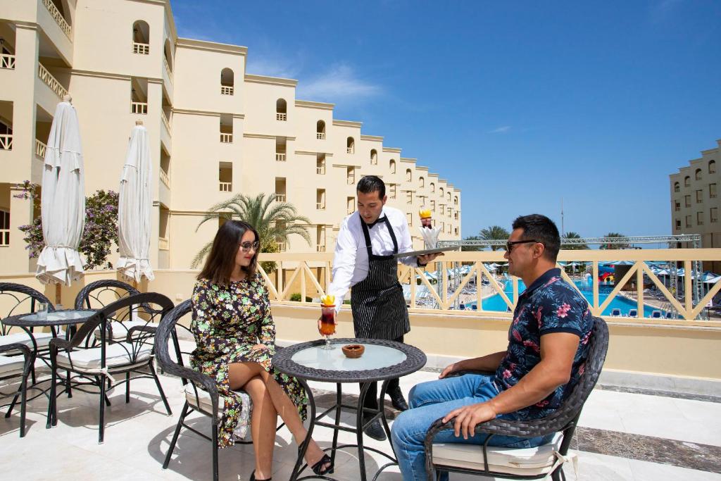 Гарячі тури в готель Amc Royal Hotel & Spa Хургада Єгипет