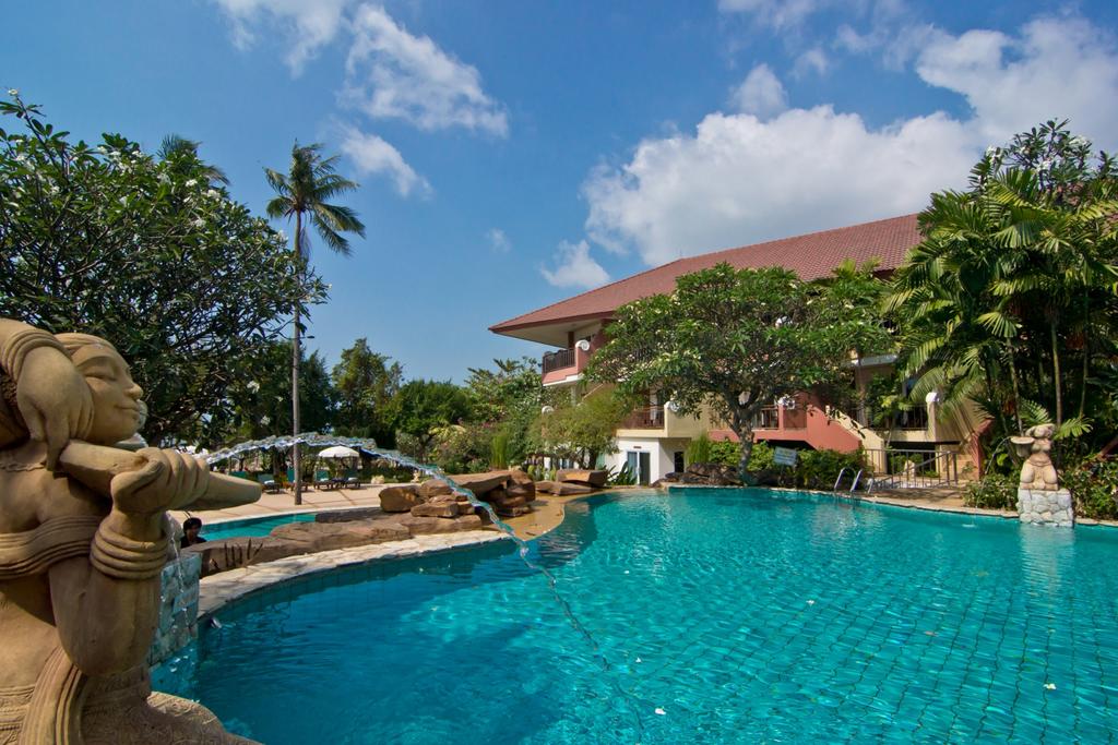 Odpoczynek w hotelu Bella Villa Cabana Pattaya Tajlandia