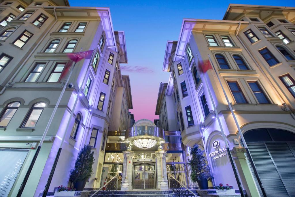 Отдых в отеле Crowne Plaza Old City (ex. Wyndham Istanbul Old City) Стамбул Турция
