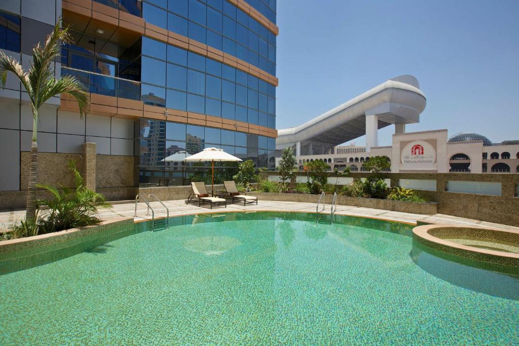 Doubletree by Hilton Hotel & Residences Dubai – Al Barsha, APP, фотографії