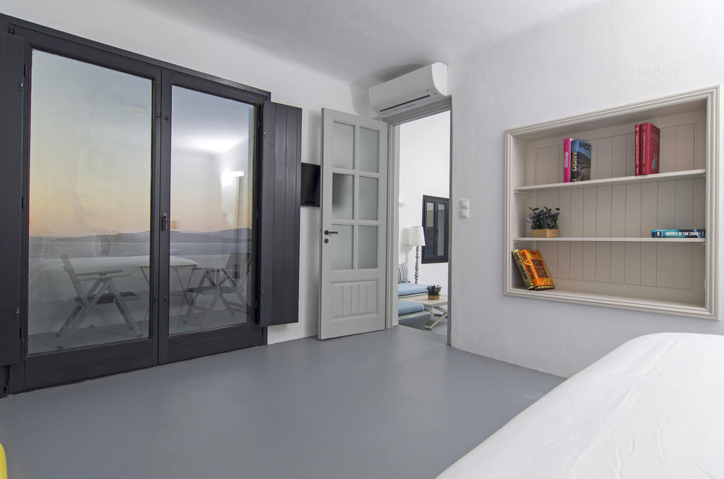 Греція Ambassador Santorini Luxury Villas & Suites
