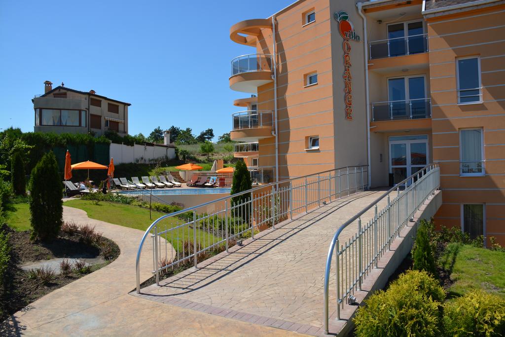 Hotel, Villa Orange