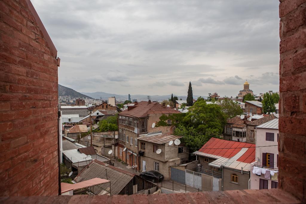 Laerton-Tbilisi фото туристів