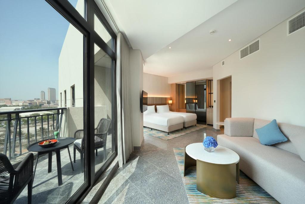 Тури в готель Arabian Park Dubai, an Edge by Rotana Hotel