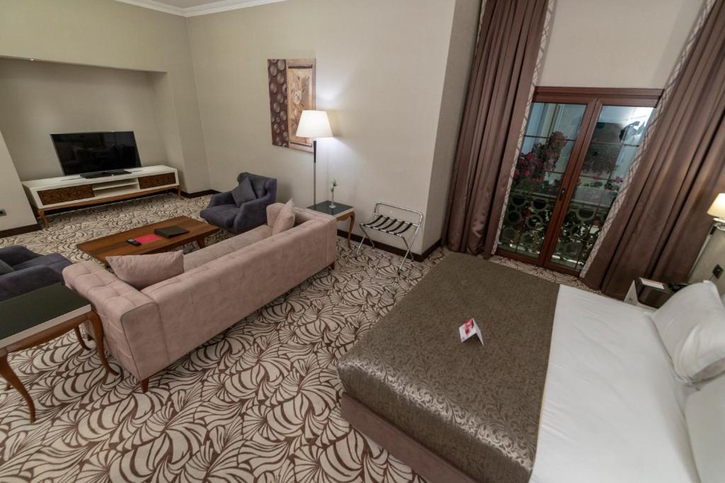 Ramada Hotel&Suites Istanbul Merter цена