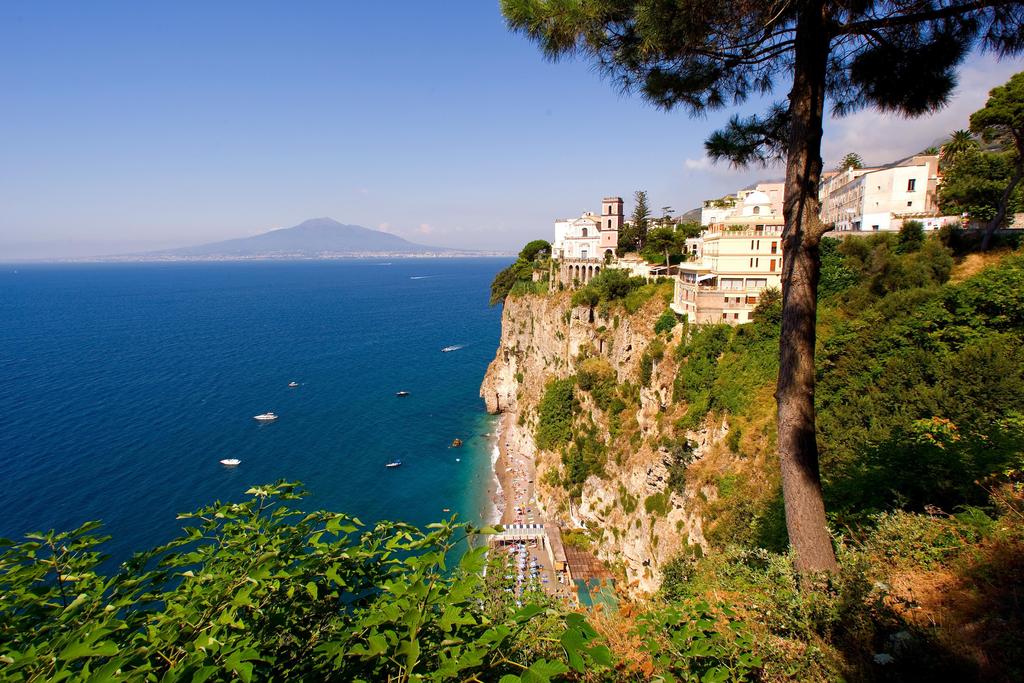 Hot tours in Hotel Sporting (Vico Equense) The Gulf of Naples Italy