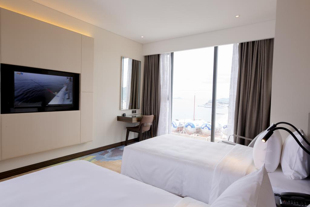 Відпочинок в готелі Queen Ann Nha Trang