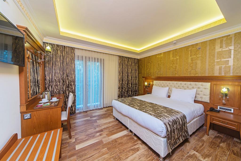 Відпочинок в готелі Lausos Palace Hotel Стамбул