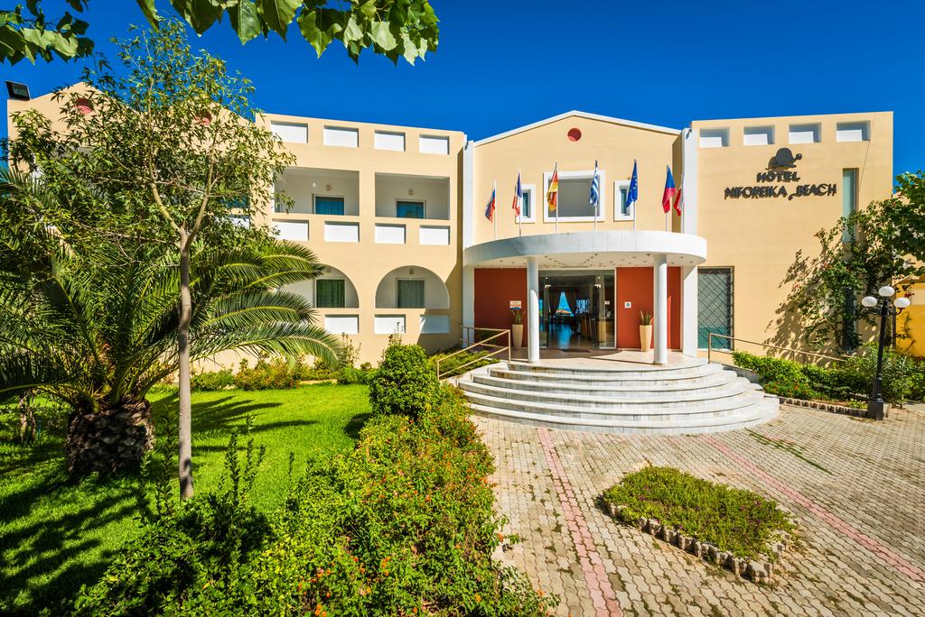 Гарячі тури в готель Niforeika Beach Hotel & Bungalows Пелопоннес Греція