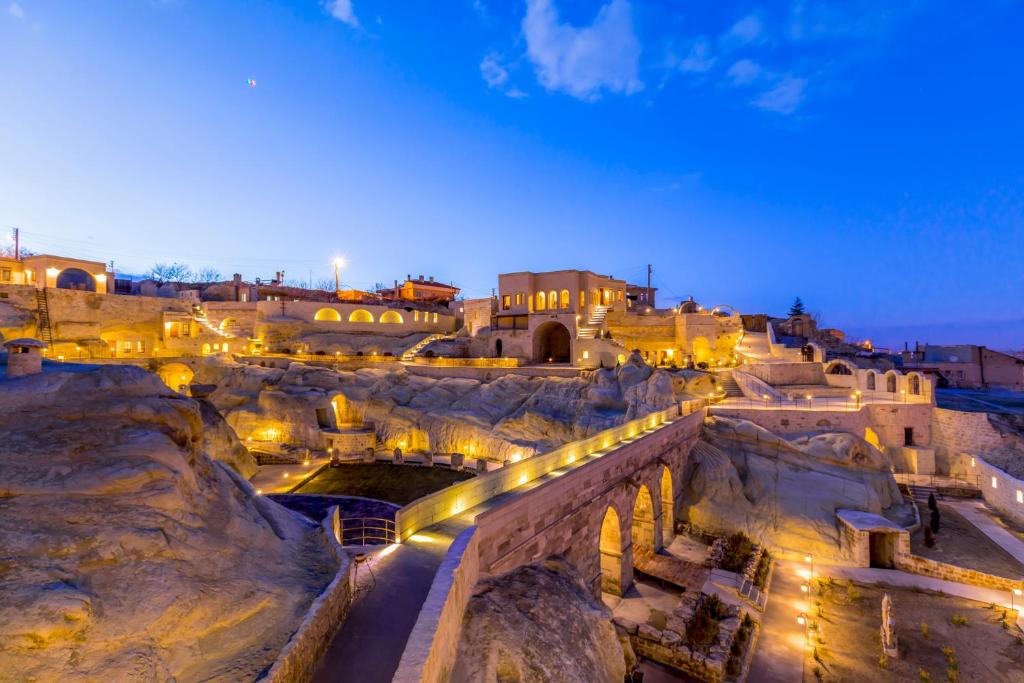 Фото отеля Hanedan Cappadocia Suites