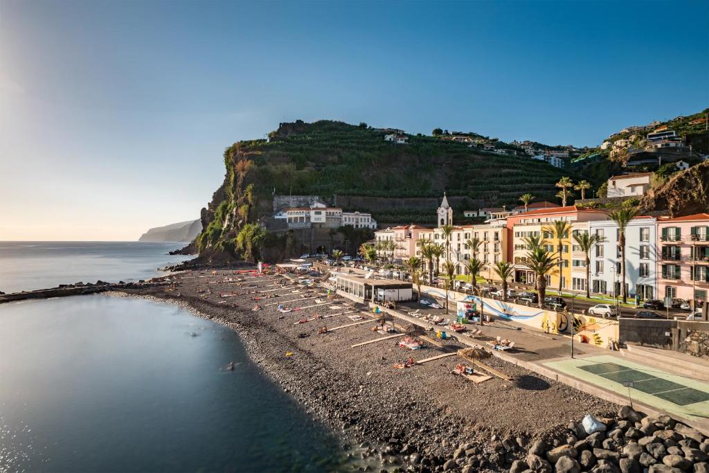 Enotel Baia, Portugalia, Madera (wyspa), wakacje, zdjęcia i recenzje