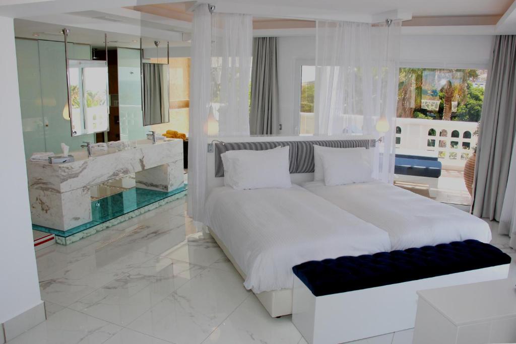 Відпочинок в готелі Minos Imperial Luxury Beach Resort & Spa (ex. Radisson Blu Beach) Лассіті Греція