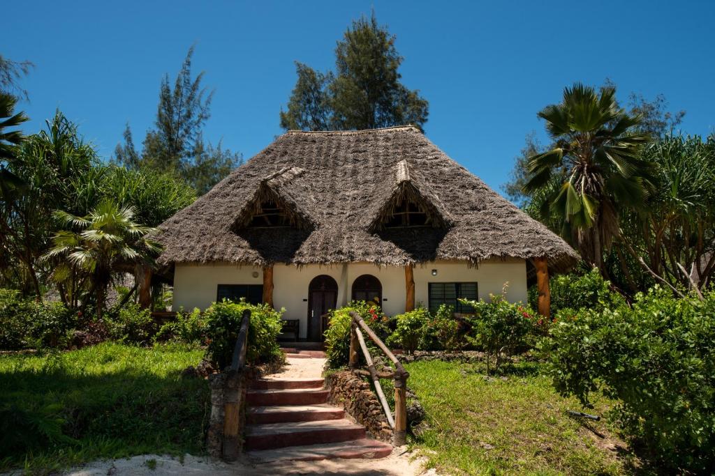 Pongwe Beach Hotel, Танзания, Понгве, туры, фото и отзывы