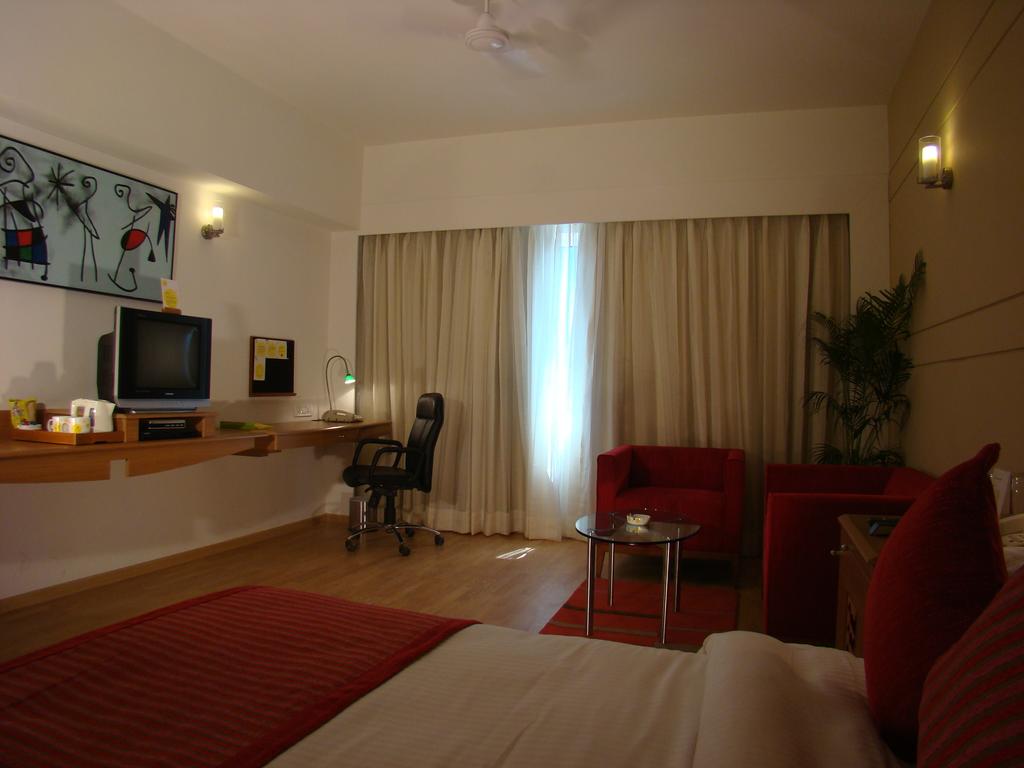 Отель, Ченнаи, Индия, Lemon Tree Chennai