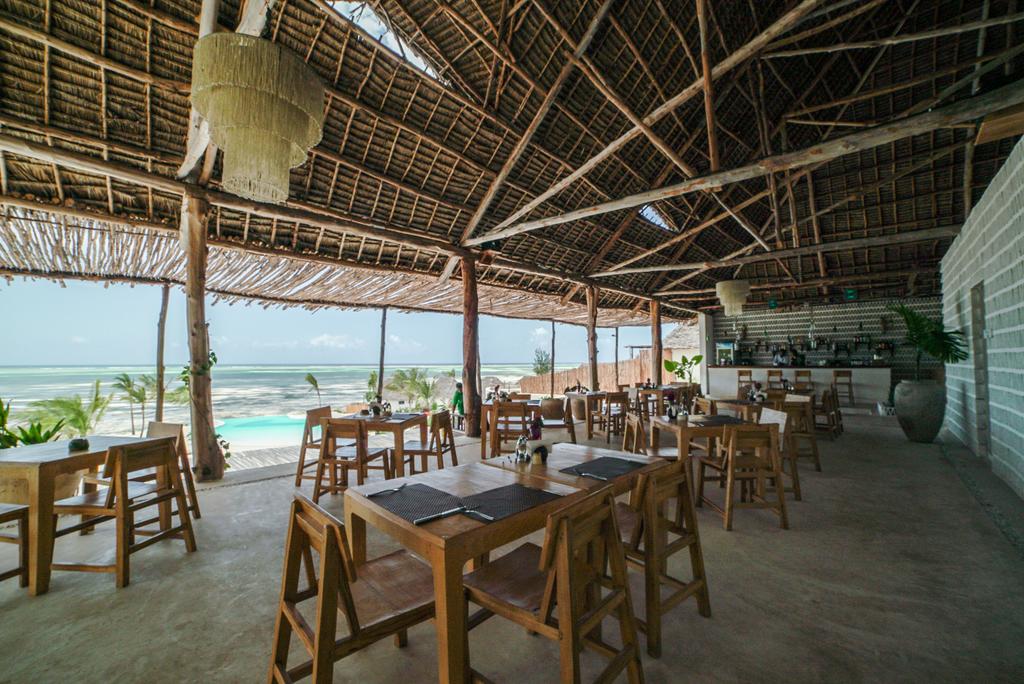 Zanbluu Beach Hotel, Ківенгва, Танзанія, фотографії турів