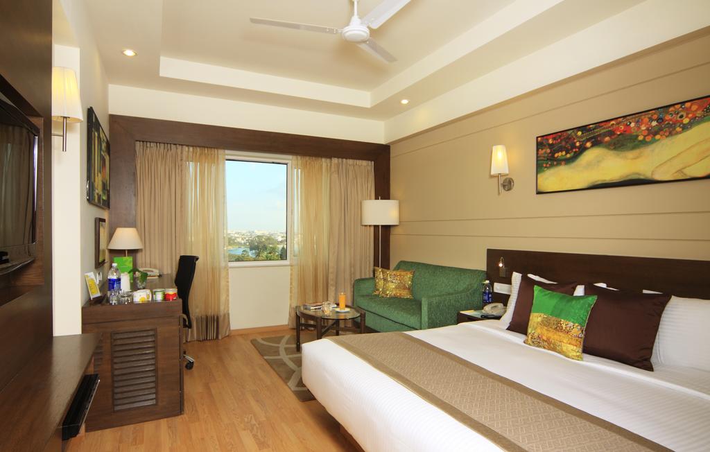 Горящие туры в отель Lemon Tree Premier Ulsoor Lake Bengaluru