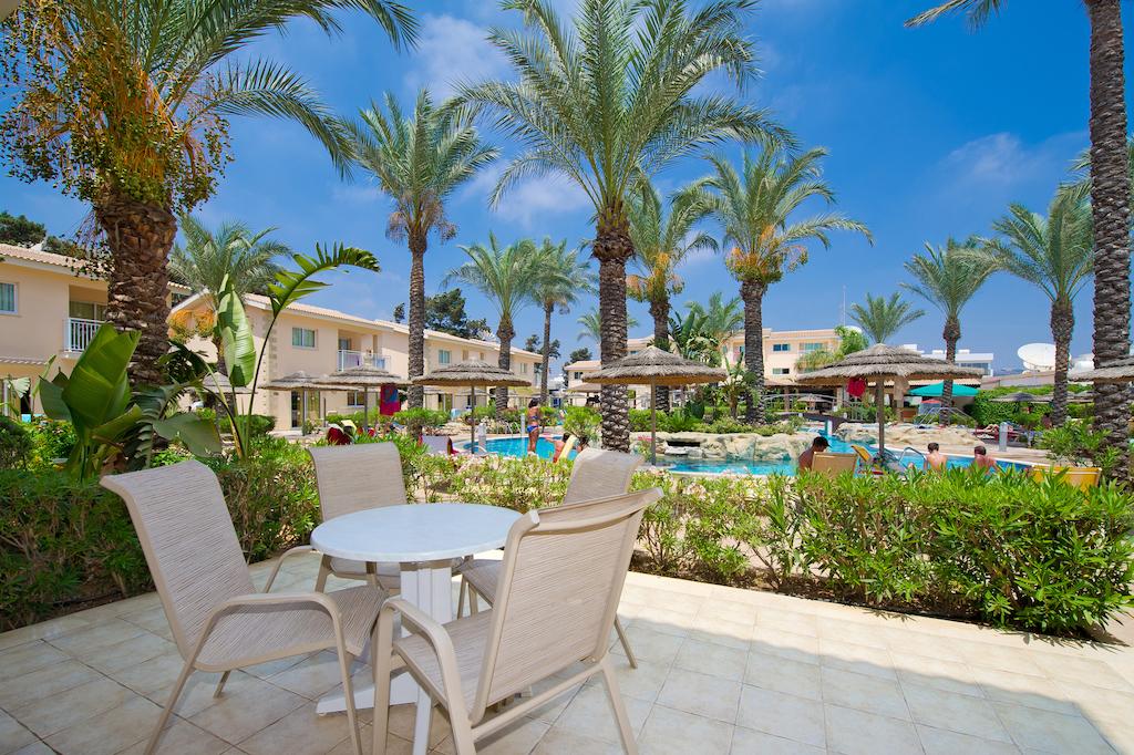 Tasia Maris Gardens Hotel Apartments, Cypr, Ajia Napa, wakacje, zdjęcia i recenzje