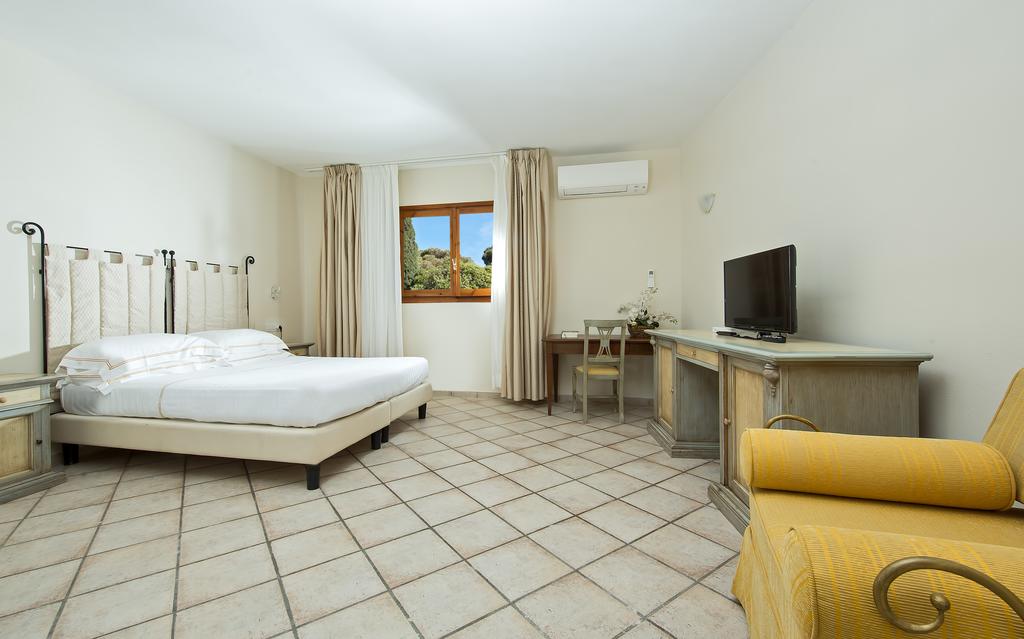 Отдых в отеле Torre di Cala Piccola Тоскана