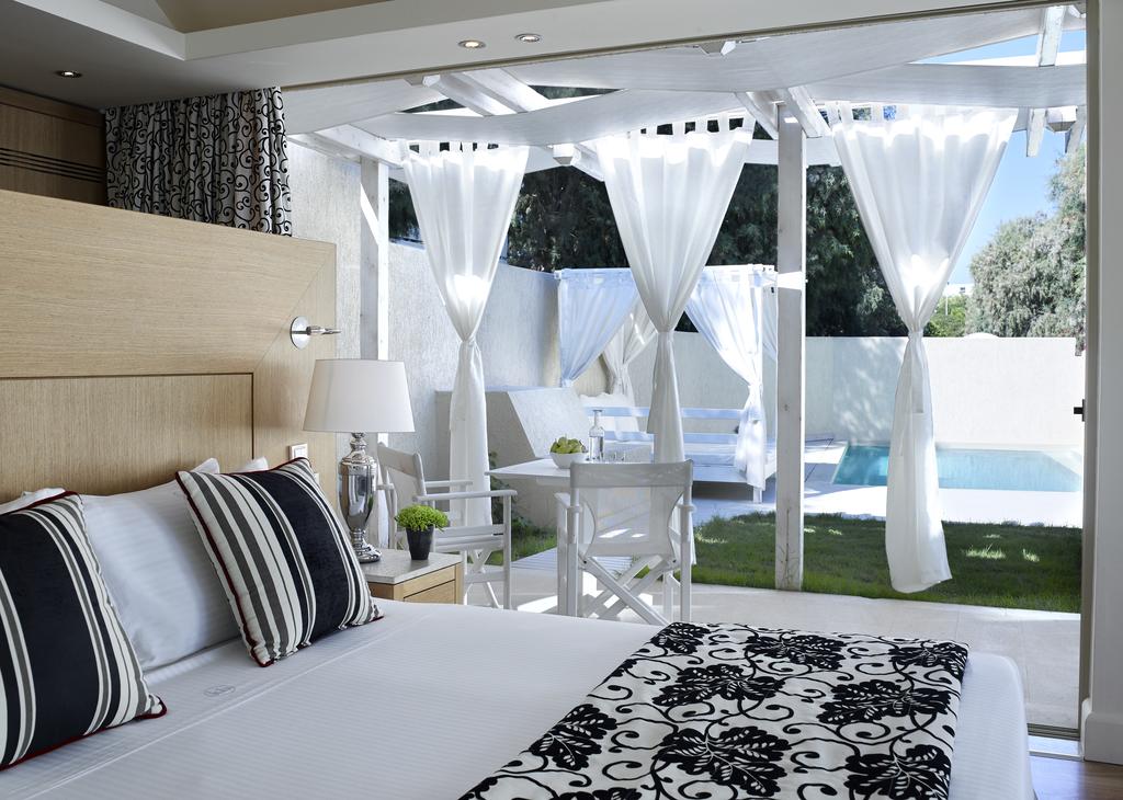 Іракліон Knossos Beach Bungalows & Suites ціни