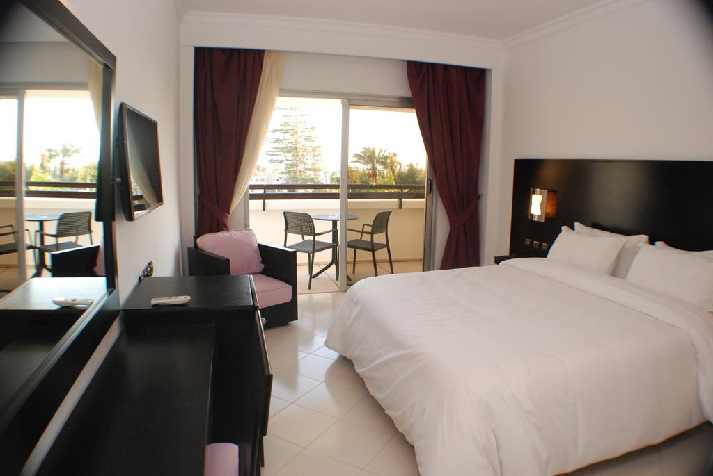 Туры в отель Les Almohades Beach Resort Agadir