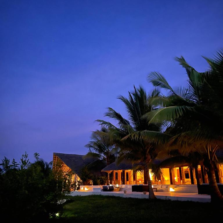 Отзывы туристов Qambani Luxury Resort