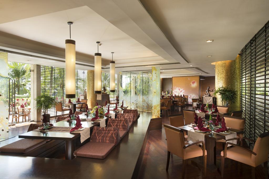 Отель, Пляж Карон, Таиланд, Pullman Phuket Karon Beach Resort (ex.Hilton Phuket Arcadia Resort & Spa)