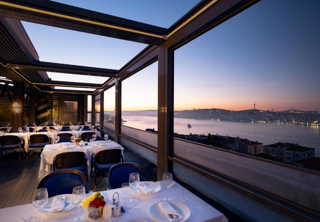 Відпочинок в готелі Cvk Park Bosphorus Hotel Istanbul Стамбул