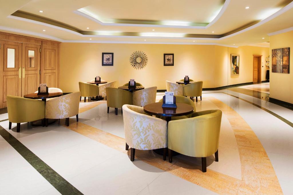 Отзывы гостей отеля Al Hamra Residence