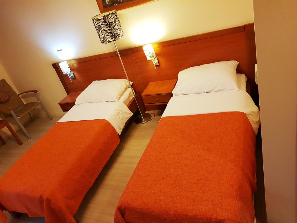 Отдых в отеле Hotel Lucic Будва Черногория