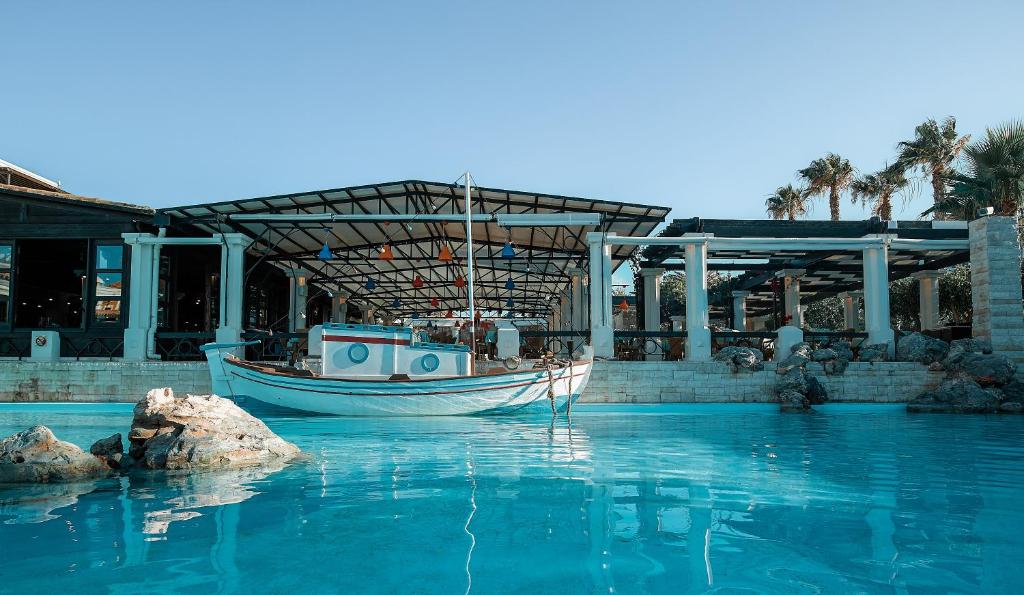 Тури в готель Mitsis Royal Mare Thalasso & Spa Resort Іракліон Греція