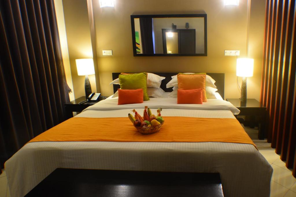 Отель, Мале, Мальдивы, Beehive Nalahiya Hotel