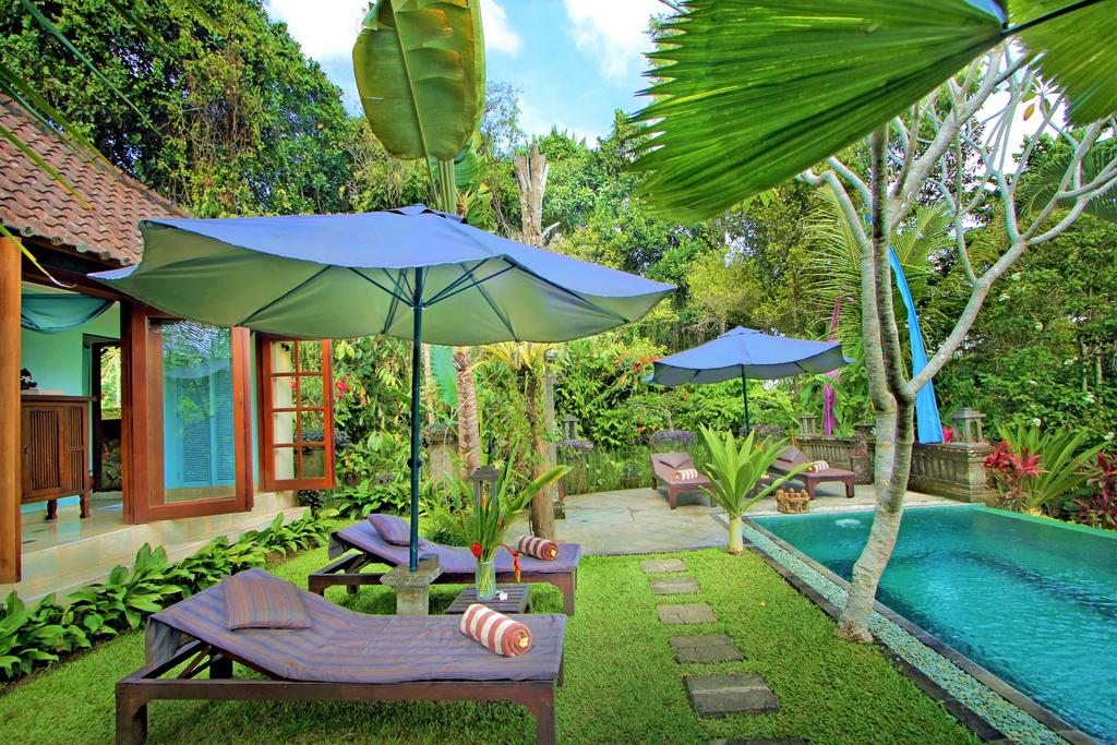Бали (курорт), The Mahogany Villa, VILLA