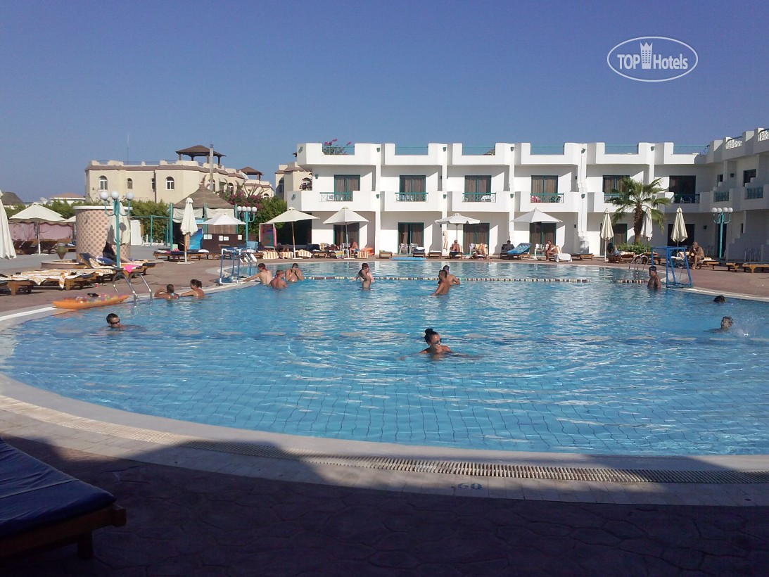Фото готелю Sharm Cliff Resort