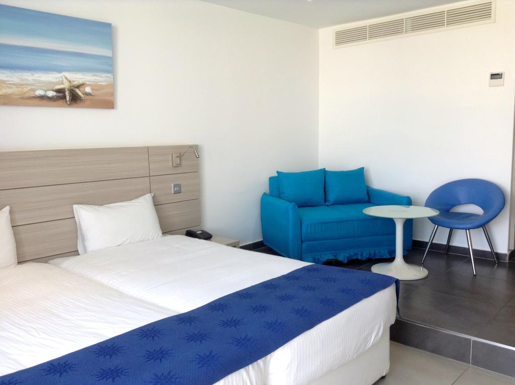 Odpoczynek w hotelu Limanaki Beach Hotel (ex. Limanaki Design N Style Beach Hotel) Ajia Napa Cypr
