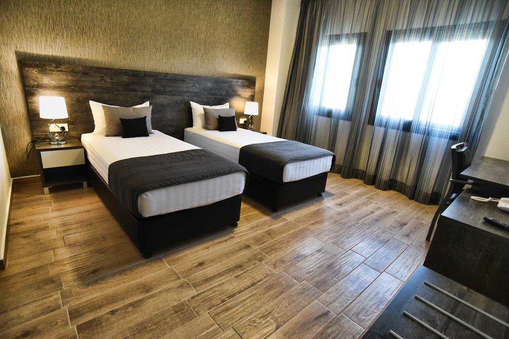 Ларнака The Rise Hotel (ex. Easyhotel Larnaka) цены