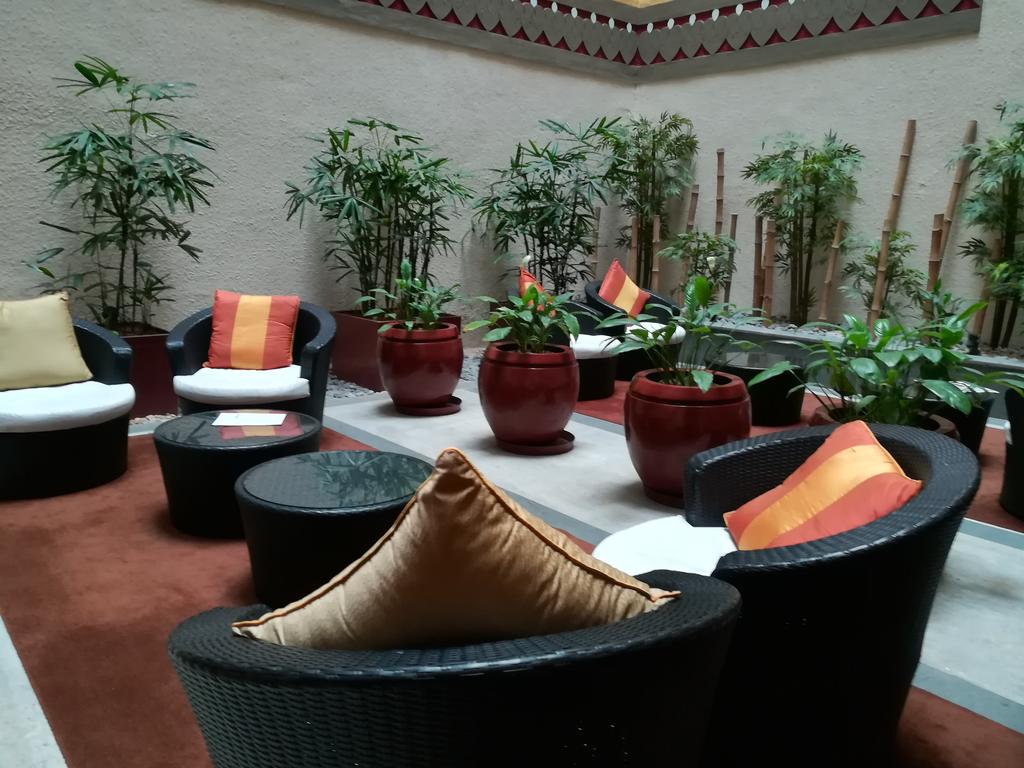 Odpoczynek w hotelu Somerset Greenways Chennai