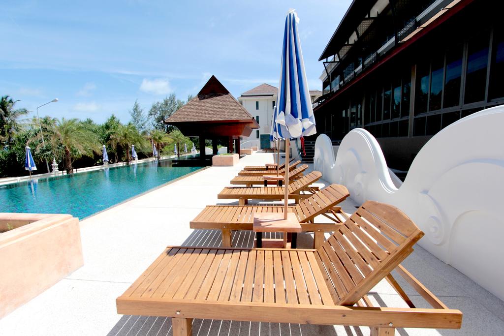 Отдых в отеле Maikhao Palm Beach Resort