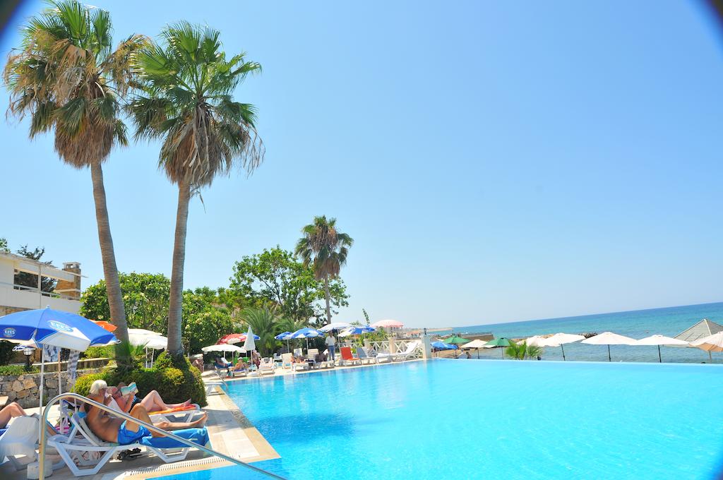Кипр La Hotel
