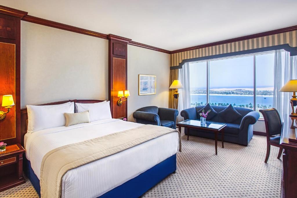 Фото отеля Corniche Hotel Abu Dhabi (ex. Millennium Corniche)