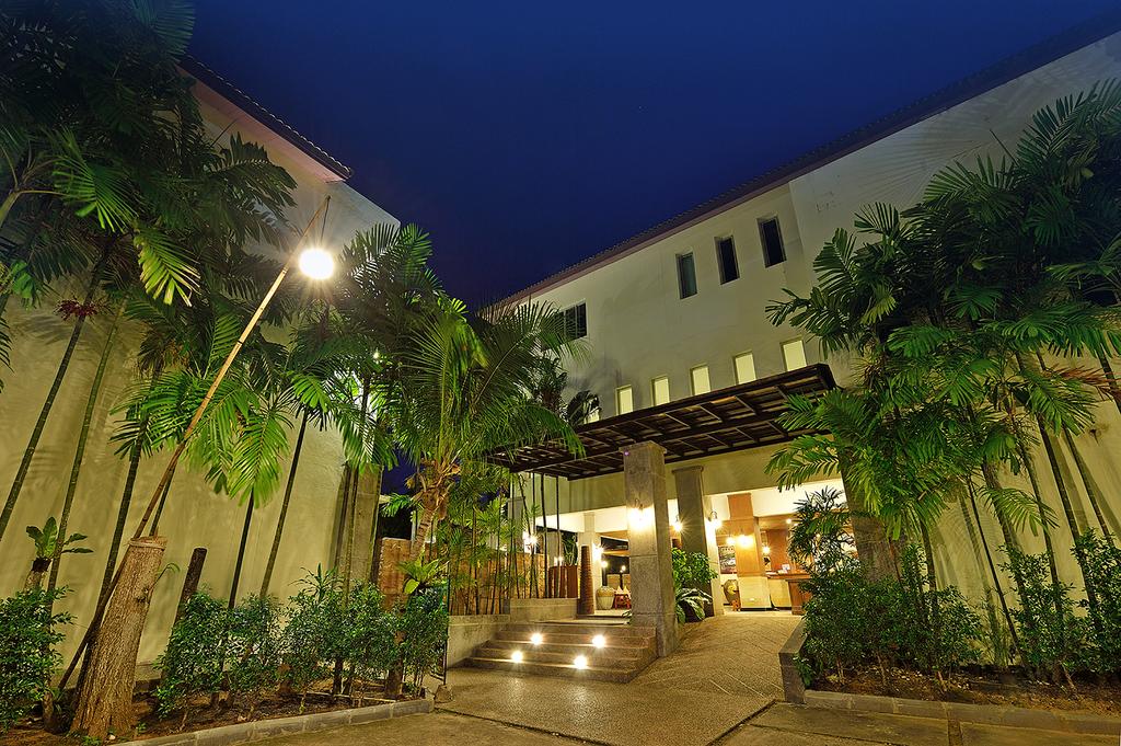 Горящие туры в отель Lanta Sand Resort & Spa Ко Ланта Таиланд